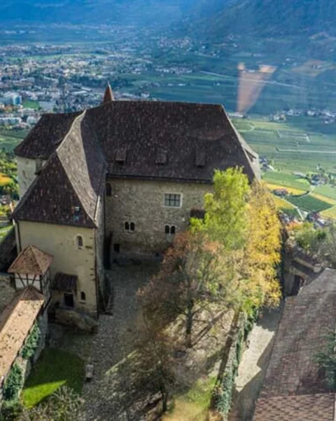 [Translate to Italiano:] Landesmuseum Schloss Tirol