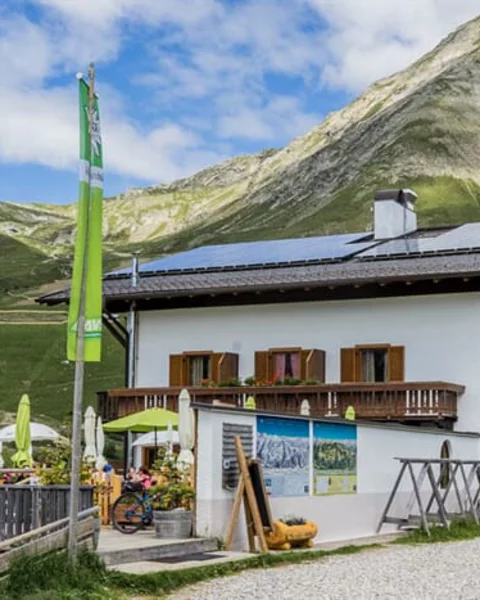 [Translate to Italiano:] meraner hütte