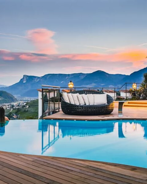 [Translate to Italiano:] pools golserhof  2