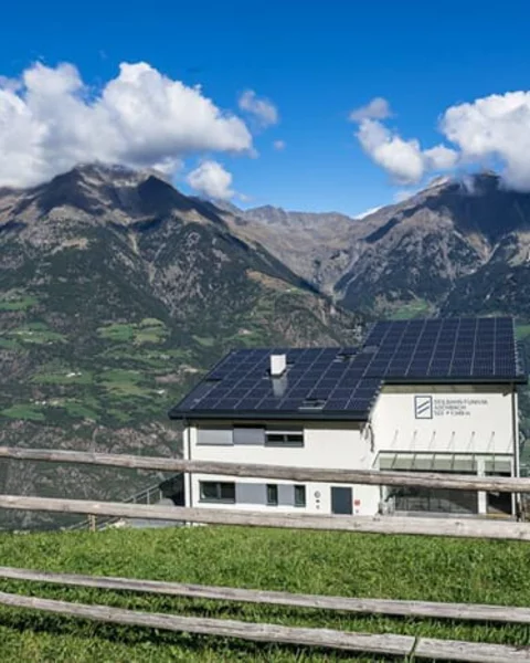 [Translate to Italiano:] Mit der Seilbahn nach Aschbach fahren