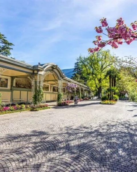 [Translate to Italiano:] Die Wandelhalle