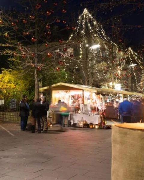 [Translate to Italiano:] Sterntaler – Weihnachtsmarkt in Lana